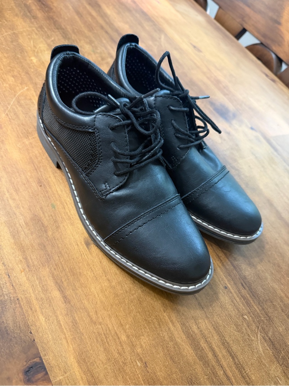 Steve Madden Boliver Black Leather Cap Toe Oxford Dress Shoes Boys Youth Size 5